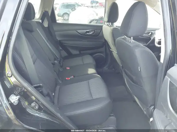 KNMAT2MV9KP553270 2019 NISSAN ROGUE - Image 8