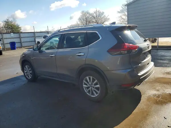 KNMAT2MV9LP501753 2020 NISSAN ROGUE - Image 2