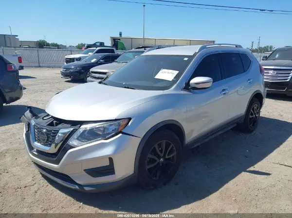 KNMAT2MV9LP510663 2020 NISSAN ROGUE - Image 2