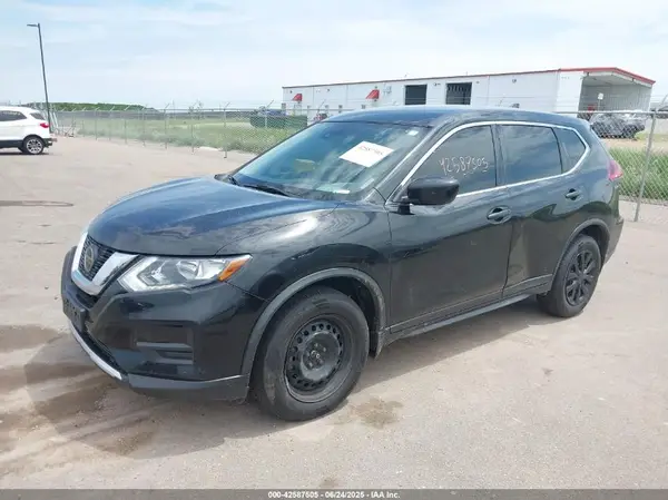 KNMAT2MV9LP523638 2020 NISSAN ROGUE - Image 2