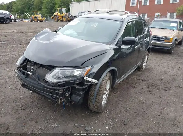 KNMAT2MV9LP539547 2020 NISSAN ROGUE - Image 2