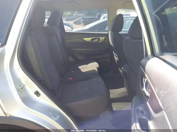 KNMAT2MVXGP614911 2016 NISSAN ROGUE - Image 8
