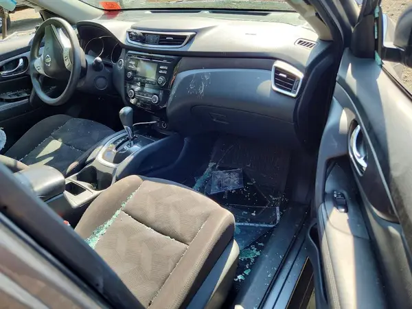 KNMAT2MVXGP615802 2016 NISSAN ROGUE - Image 8