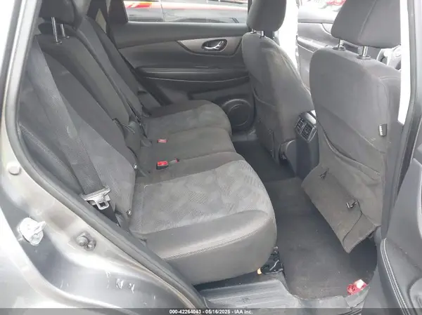 KNMAT2MVXGP618831 2016 NISSAN ROGUE - Image 8