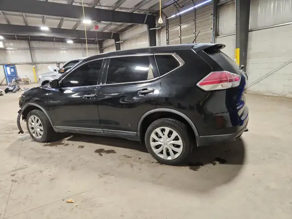 KNMAT2MVXGP622135 2016 NISSAN ROGUE - Image 2