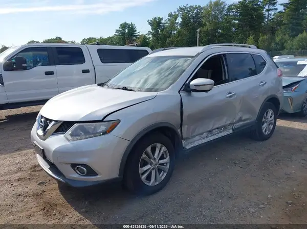 KNMAT2MVXGP624113 2016 NISSAN ROGUE - Image 2