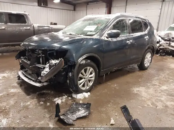 KNMAT2MVXGP633538 2016 NISSAN ROGUE - Image 2