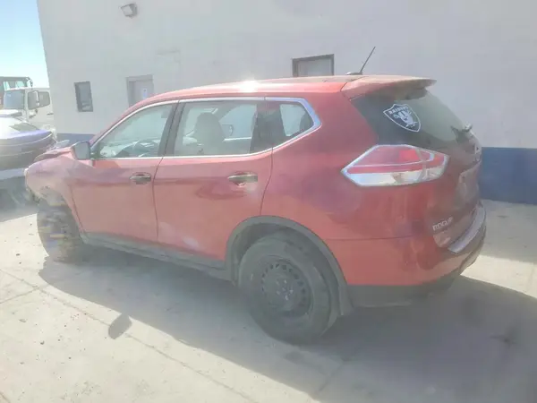 KNMAT2MVXGP634477 2016 NISSAN ROGUE - Image 2