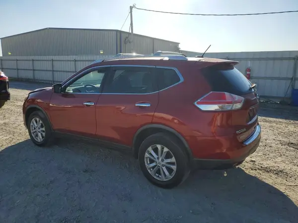 KNMAT2MVXGP665339 2016 NISSAN ROGUE - Image 2