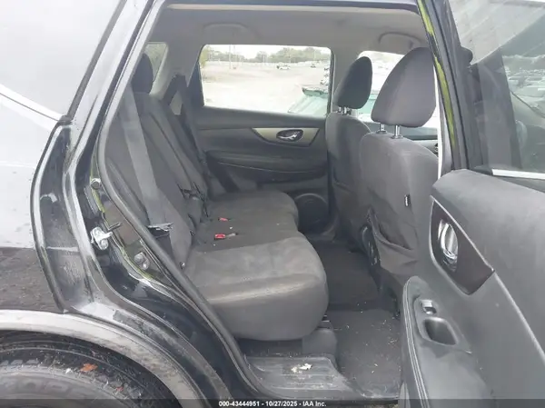 KNMAT2MVXGP672193 2016 NISSAN ROGUE - Image 8