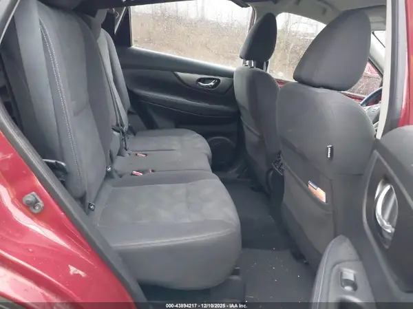 KNMAT2MVXGP675742 2016 NISSAN ROGUE - Image 8