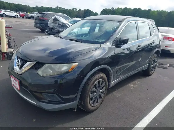 KNMAT2MVXGP676213 2016 NISSAN ROGUE - Image 2