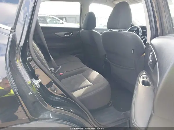 KNMAT2MVXGP676227 2016 NISSAN ROGUE - Image 8