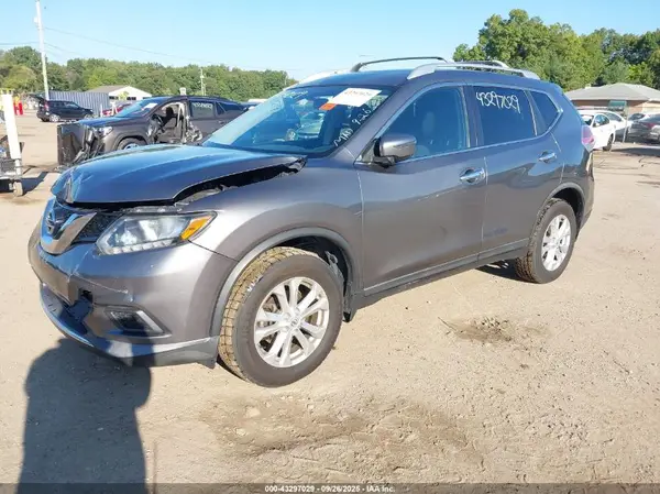 KNMAT2MVXGP676292 2016 NISSAN ROGUE - Image 2