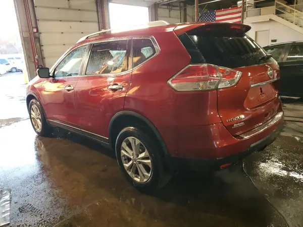 KNMAT2MVXGP677216 2016 NISSAN ROGUE - Image 2