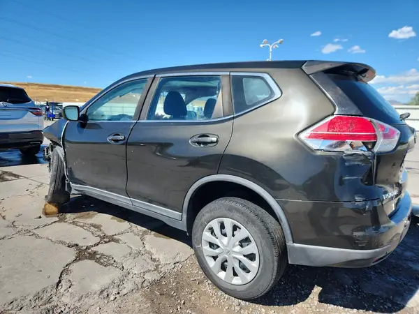 KNMAT2MVXGP680455 2016 NISSAN ROGUE - Image 2