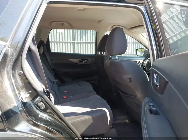 KNMAT2MVXGP683663 2016 NISSAN ROGUE - Image 8