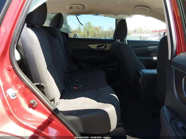 KNMAT2MVXGP692301 2016 NISSAN ROGUE - Image 8