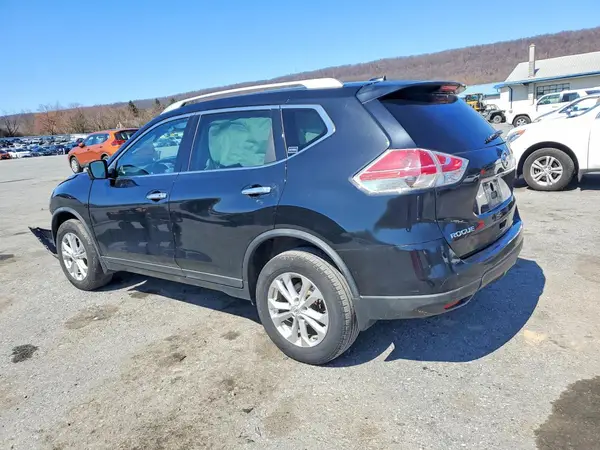 KNMAT2MVXGP696459 2016 NISSAN ROGUE - Image 2