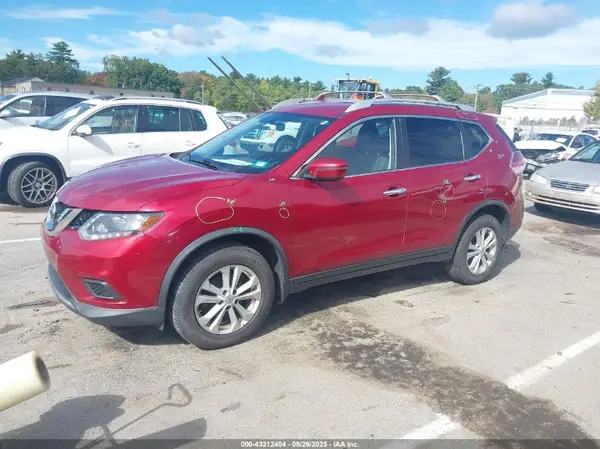 KNMAT2MVXGP699359 2016 NISSAN ROGUE - Image 2