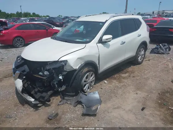 KNMAT2MVXGP699801 2016 NISSAN ROGUE - Image 2