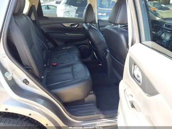 KNMAT2MVXGP700865 2016 NISSAN ROGUE - Image 8