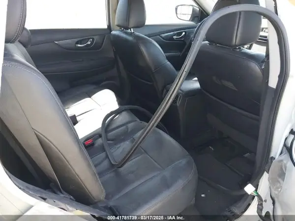 KNMAT2MVXGP703040 2016 NISSAN ROGUE - Image 8