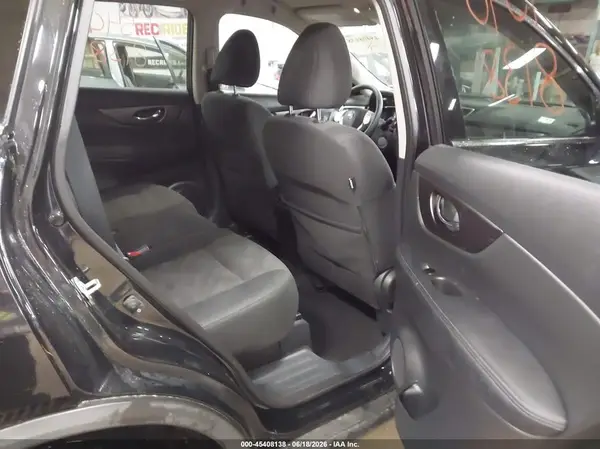 KNMAT2MVXGP713695 2016 NISSAN ROGUE - Image 8