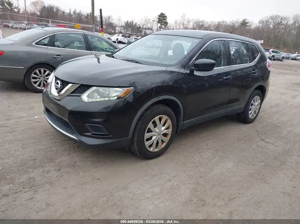 KNMAT2MVXGP715656 2016 NISSAN ROGUE - Image 2