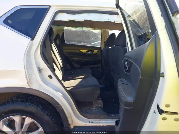 KNMAT2MVXGP725393 2016 NISSAN ROGUE - Image 8