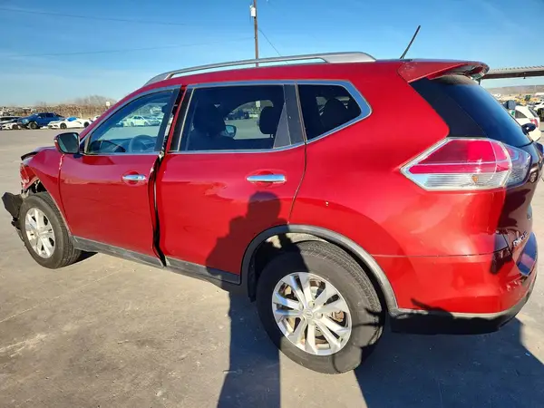 KNMAT2MVXGP733199 2016 NISSAN ROGUE - Image 2