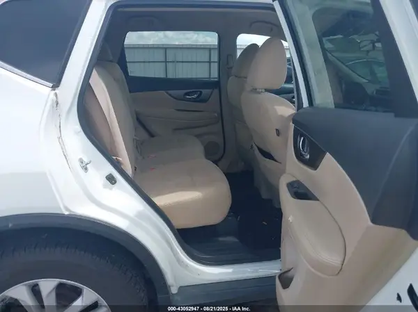 KNMAT2MVXGP733543 2016 NISSAN ROGUE - Image 8