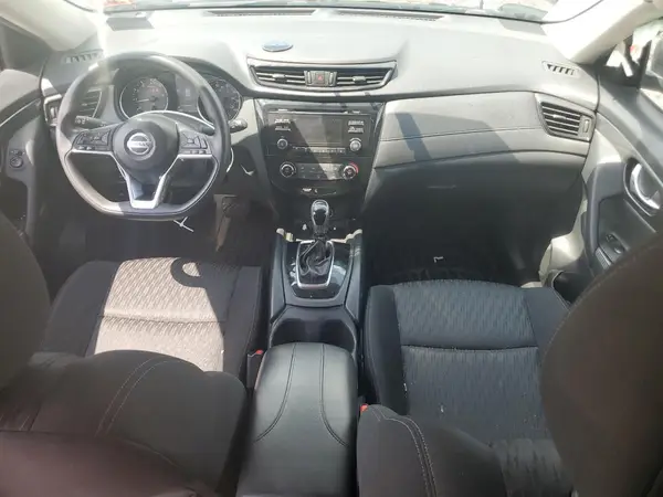 KNMAT2MVXHP500537 2017 NISSAN ROGUE - Image 8
