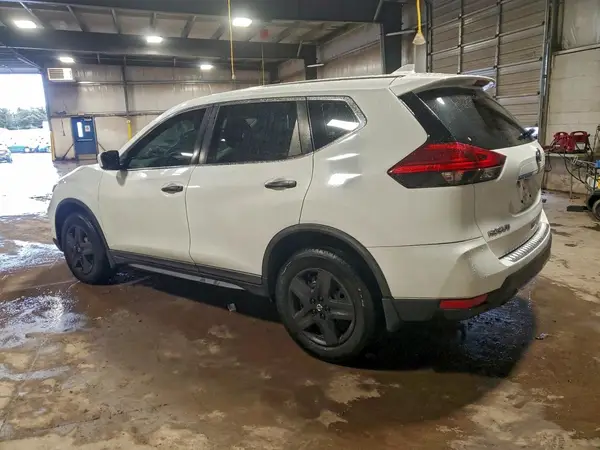 KNMAT2MVXHP502336 2017 NISSAN ROGUE - Image 2