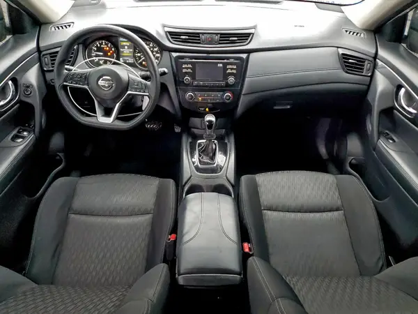 KNMAT2MVXHP502336 2017 NISSAN ROGUE - Image 8