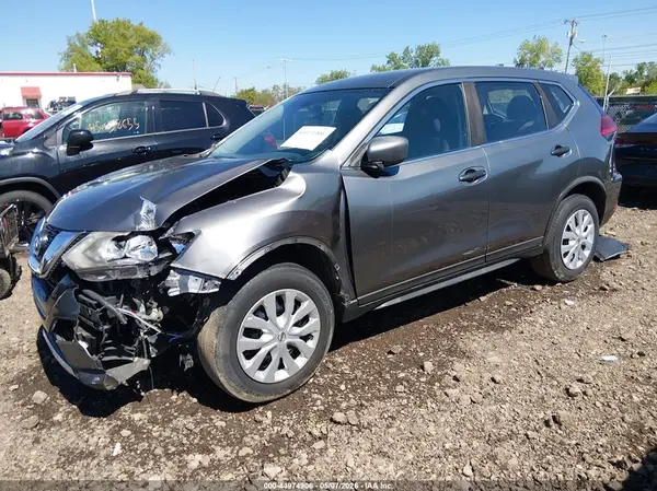 KNMAT2MVXHP508072 2017 NISSAN ROGUE - Image 2