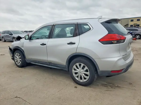 KNMAT2MVXHP508864 2017 NISSAN ROGUE - Image 2
