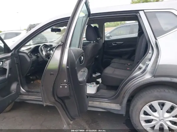 KNMAT2MVXHP510436 2017 NISSAN ROGUE - Image 8