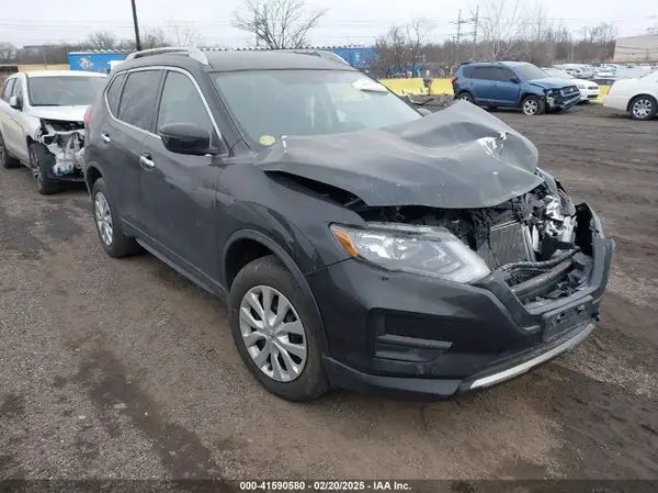 KNMAT2MVXHP517614 2017 NISSAN ROGUE - Image 1
