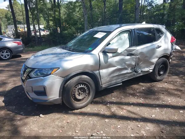 KNMAT2MVXHP518049 2017 NISSAN ROGUE - Image 2