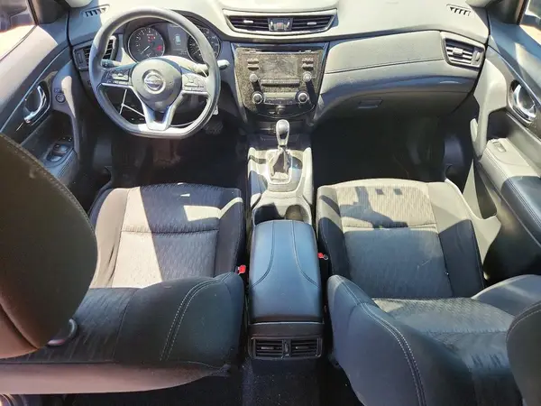 KNMAT2MVXHP518245 2017 NISSAN ROGUE - Image 8
