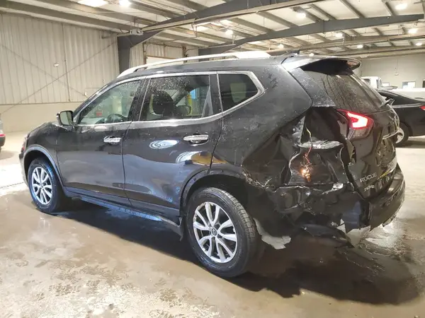 KNMAT2MVXHP518469 2017 NISSAN ROGUE - Image 2