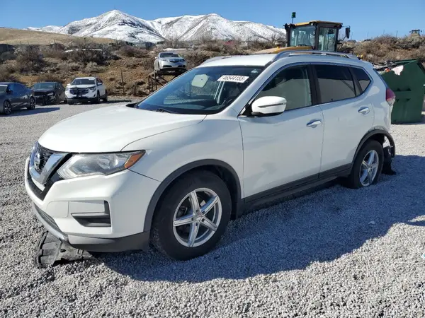 KNMAT2MVXHP520836 2017 NISSAN ROGUE - Image 1