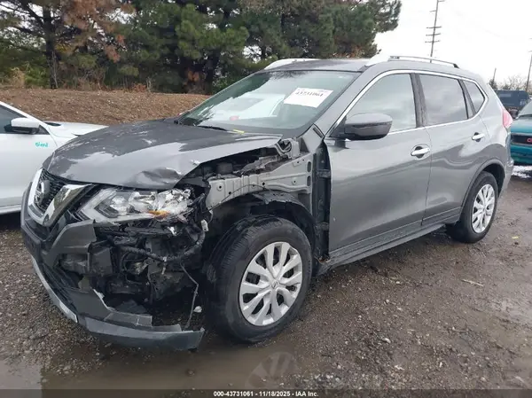 KNMAT2MVXHP521906 2017 NISSAN ROGUE - Image 2
