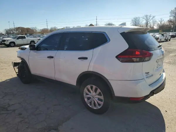 KNMAT2MVXHP523588 2017 NISSAN ROGUE - Image 2