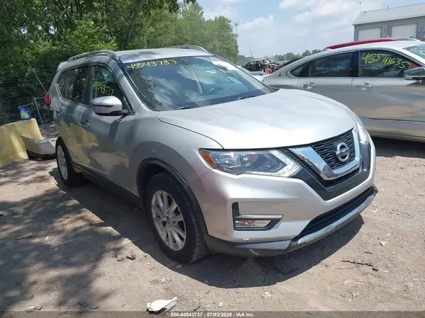 KNMAT2MVXHP526331 2017 NISSAN ROGUE - Image 1