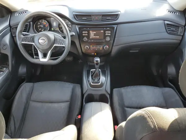 KNMAT2MVXHP528953 2017 NISSAN ROGUE - Image 8