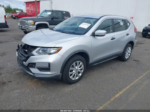 KNMAT2MVXHP533909 2017 NISSAN ROGUE - Image 2