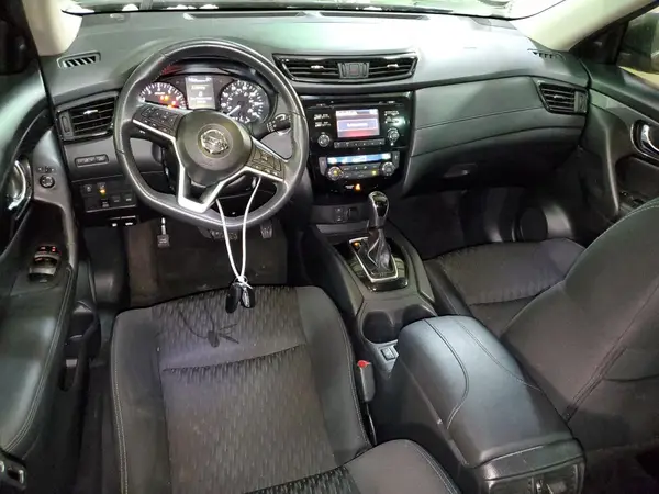 KNMAT2MVXHP533926 2017 NISSAN ROGUE - Image 8
