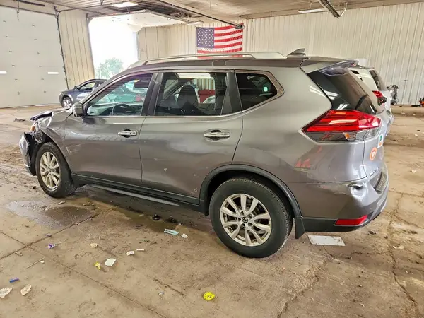 KNMAT2MVXHP534137 2017 NISSAN ROGUE - Image 2